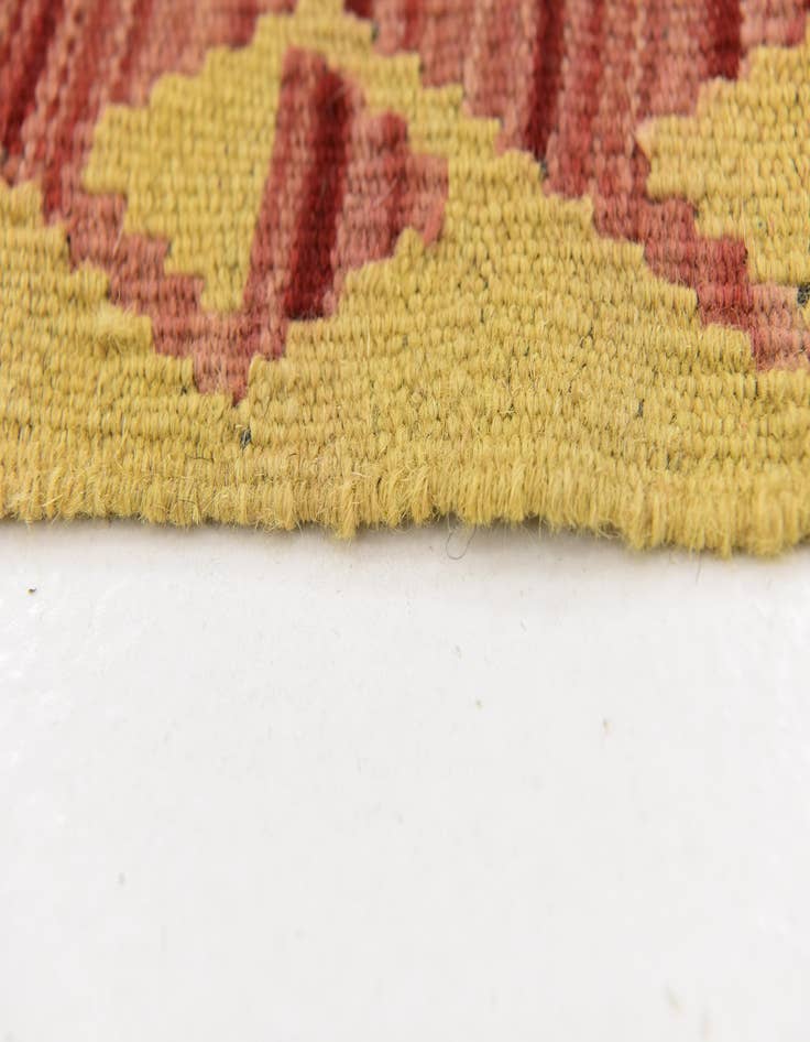 Detail image of  3' 3 x 6' 6  Hand Woven Kilim Maymana Wool Rug