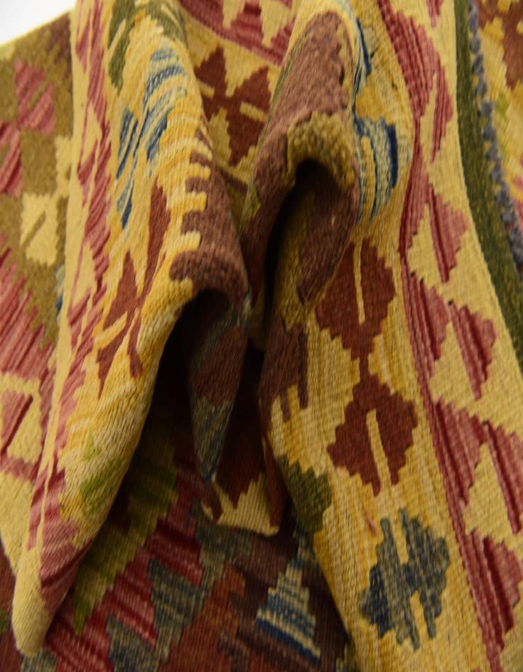 Detail image of  3' 3 x 6' 6  Hand Woven Kilim Maymana Wool Rug