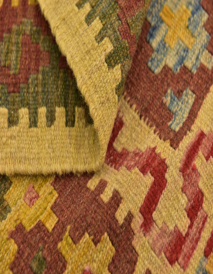 Detail image of  3' 3 x 4' 10  Hand Woven Kilim Maymana Wool Rug