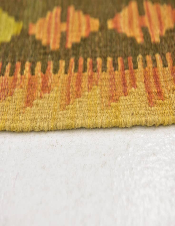 Detail image of  3' 6 x 6' 5  Hand Woven Kilim Maymana Wool Rug