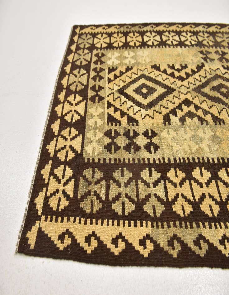 Detail image of  3' 4 x 5'  Hand Woven Kilim Maymana Wool Rug