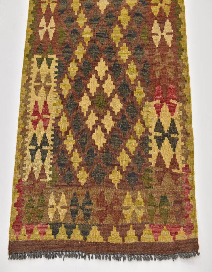 Detail image of  2' 8 x 4'  Hand Woven Kilim Maymana Wool Rug