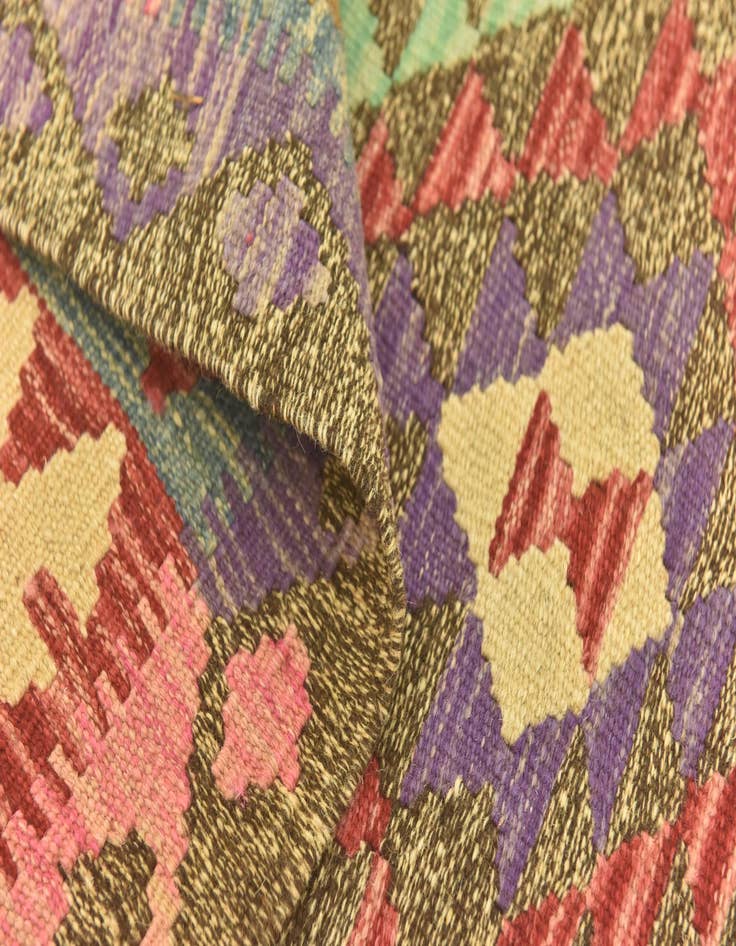 Detail image of  2' 8 x 4'  Hand Woven Kilim Maymana Wool Rug
