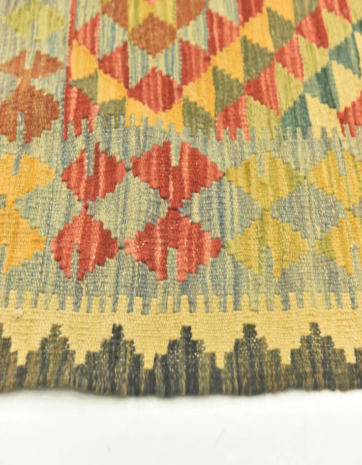 Detail image of  3' 1 x 6' 4  Hand Woven Kilim Maymana Wool Rug