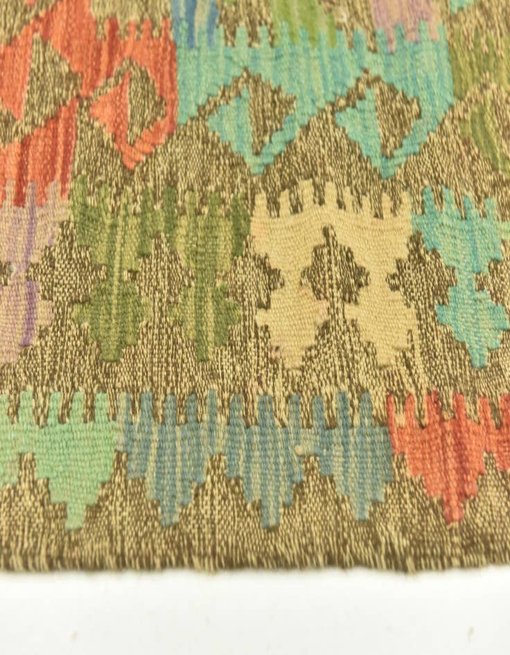 Detail image of  4' x 5' 7  Hand Woven Kilim Maymana Wool Rug