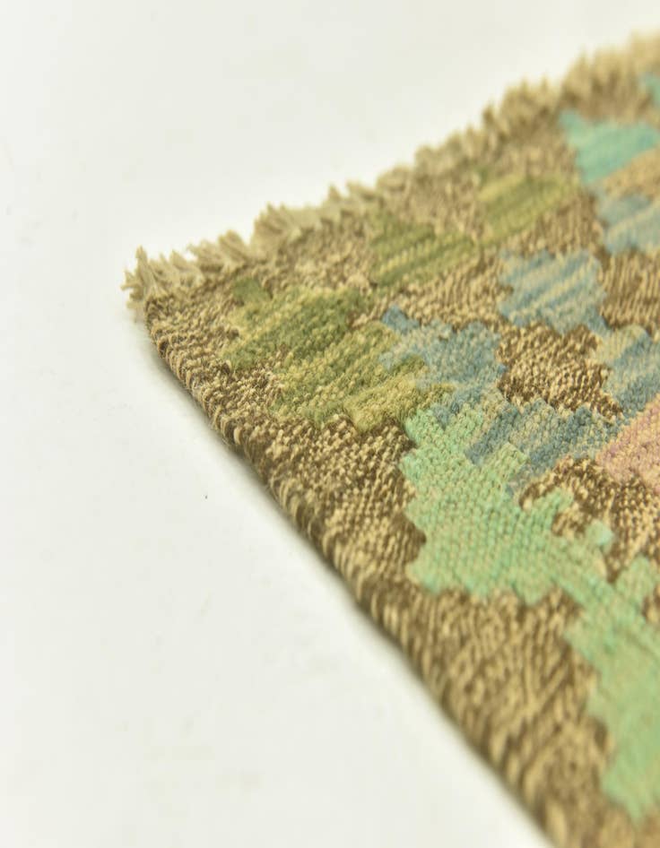 Detail image of  4' x 5' 7  Hand Woven Kilim Maymana Wool Rug