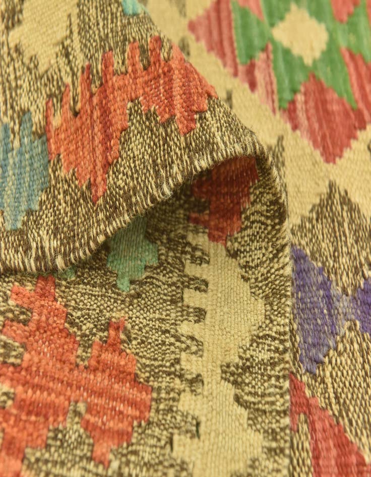 Detail image of  4' x 5' 7  Hand Woven Kilim Maymana Wool Rug