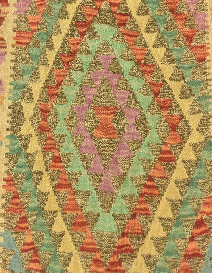 Detail image of  4' x 6' 4  Hand Woven Kilim Maymana Wool Rug