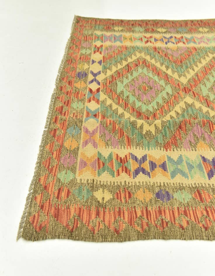 Detail image of  4' x 6' 4  Hand Woven Kilim Maymana Wool Rug