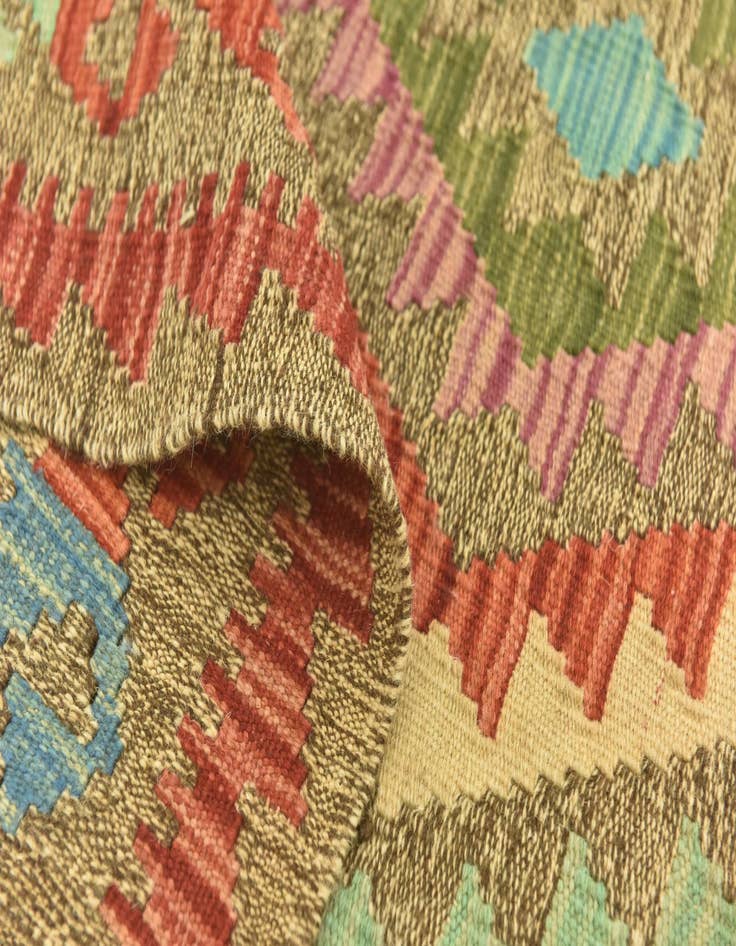 Detail image of  4' 2 x 5' 9  Hand Woven Kilim Maymana Wool Rug