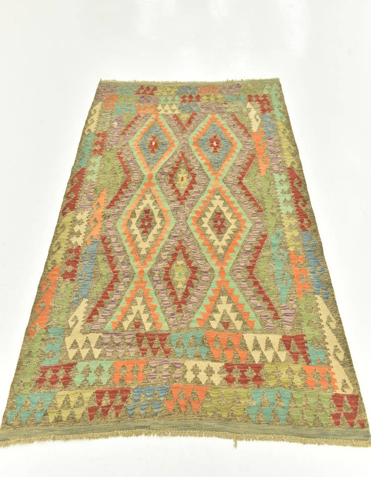 Detail image of  5' 1 x 6' 4  Hand Woven Kilim Maymana Wool Rug