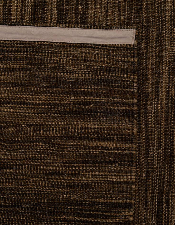 Detail image of  7' 1 x 9' 9  Hand Woven Kilim Modern Wool Rug