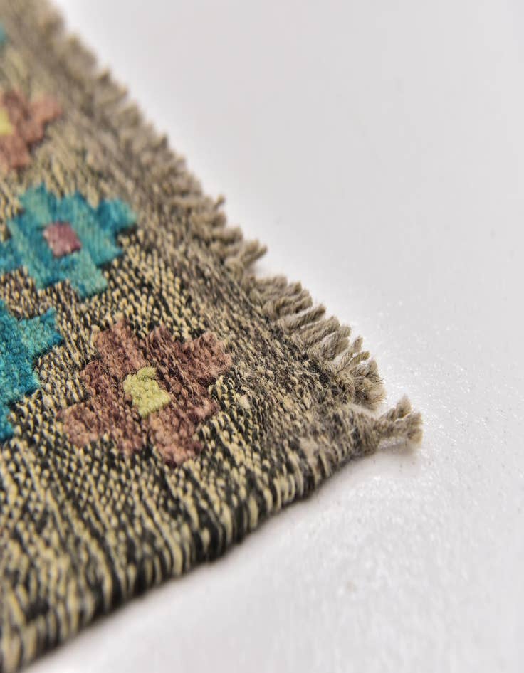 Detail image of  3' 6 x 5'  Hand Woven Kilim Modern Wool Rug