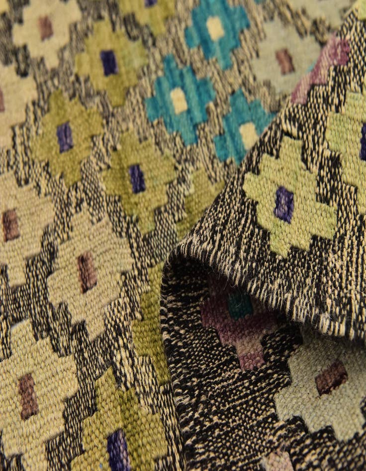 Detail image of  3' 6 x 5'  Hand Woven Kilim Modern Wool Rug