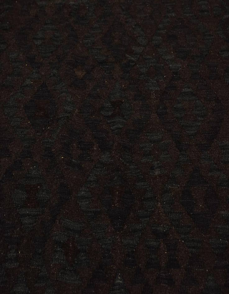 Detail image of  6' x 8'  Hand Woven Kilim Modern Wool Rug