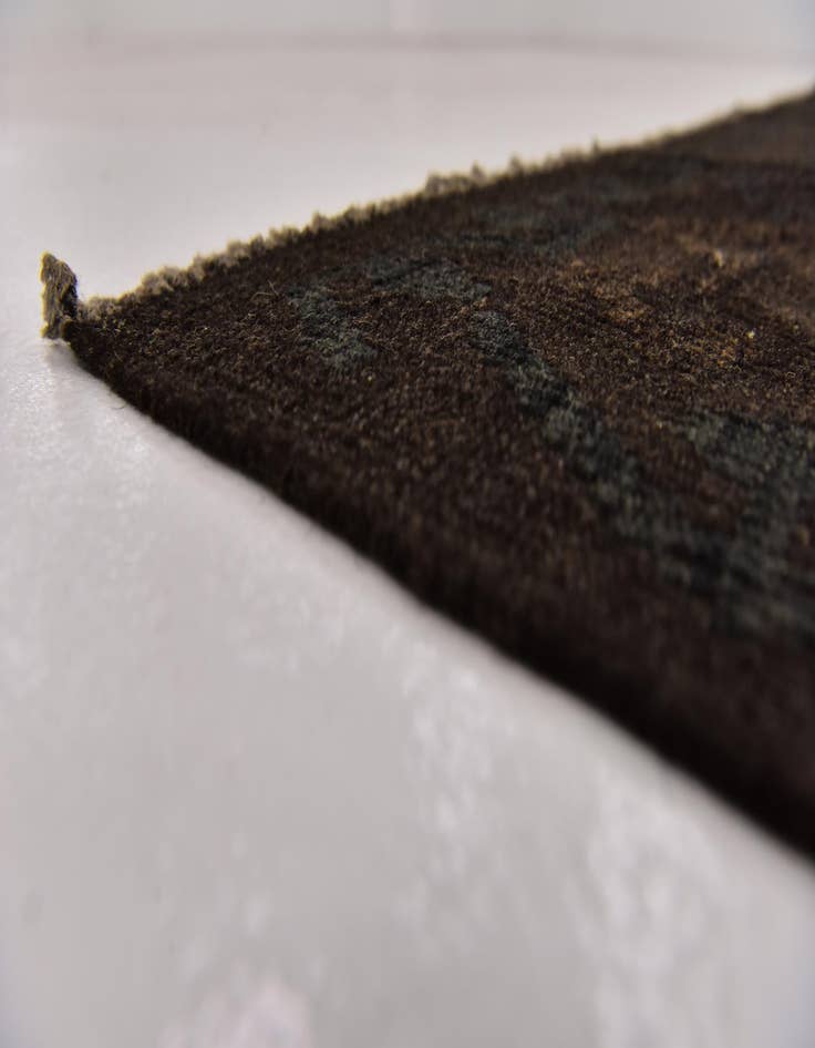 Detail image of  6' x 8'  Hand Woven Kilim Modern Wool Rug