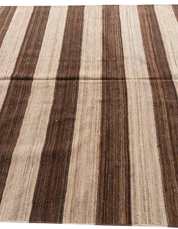 Detail image of  6' 5 x 11' 9  Hand Woven Kilim Modern Wool Rug