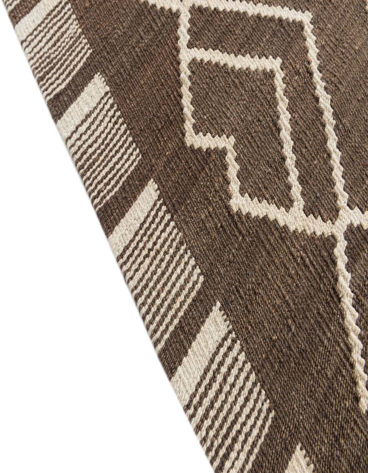 Detail image of  6' 3 x 7' 9  Hand Woven Kilim Modern Wool Rug