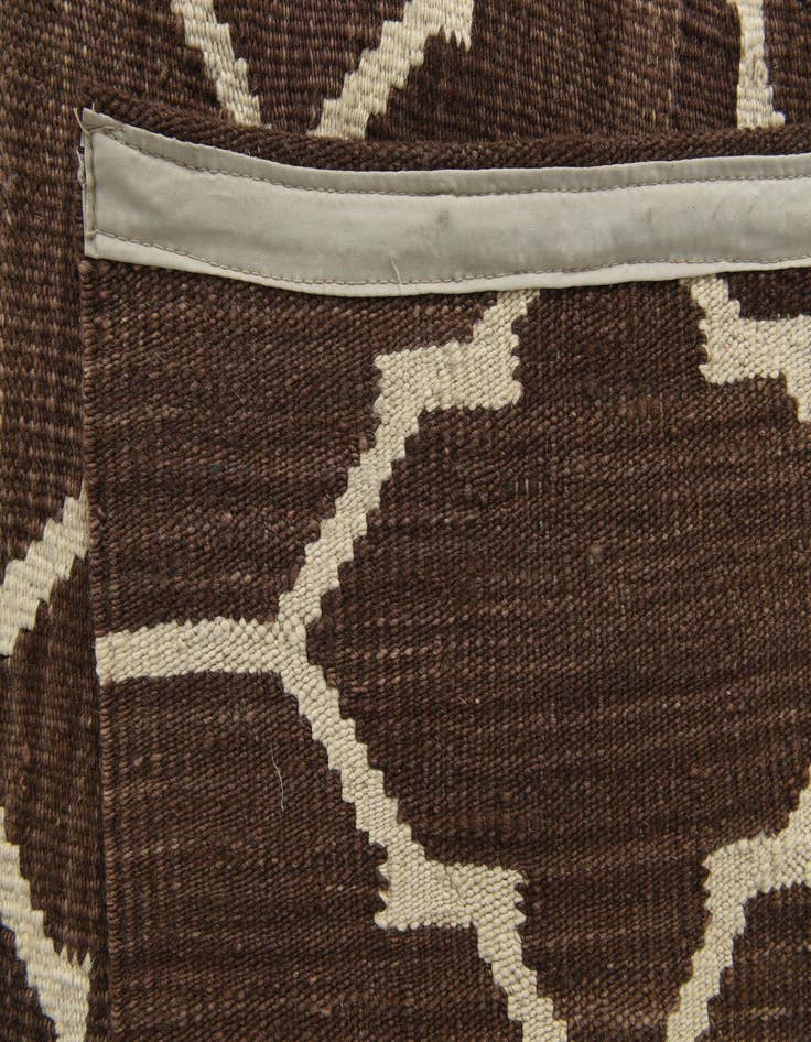 Detail image of  10' 7 x 12' 8  Hand Woven Kilim Modern Wool Rug