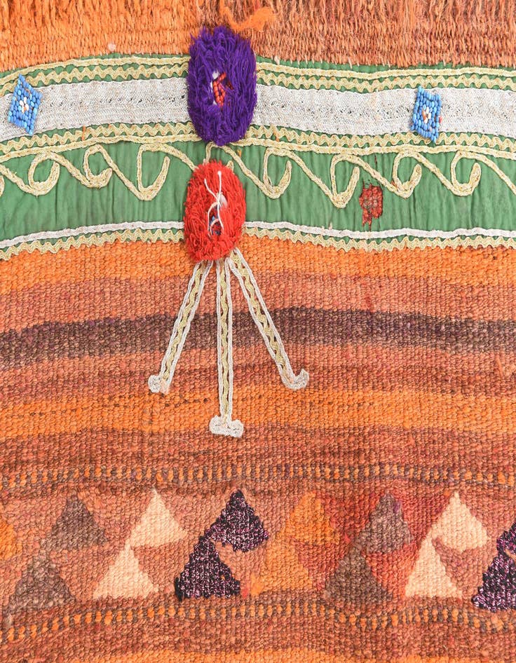 Detail image of  3' x 5' 7  Hand Woven Kilim Modern Wool Rug