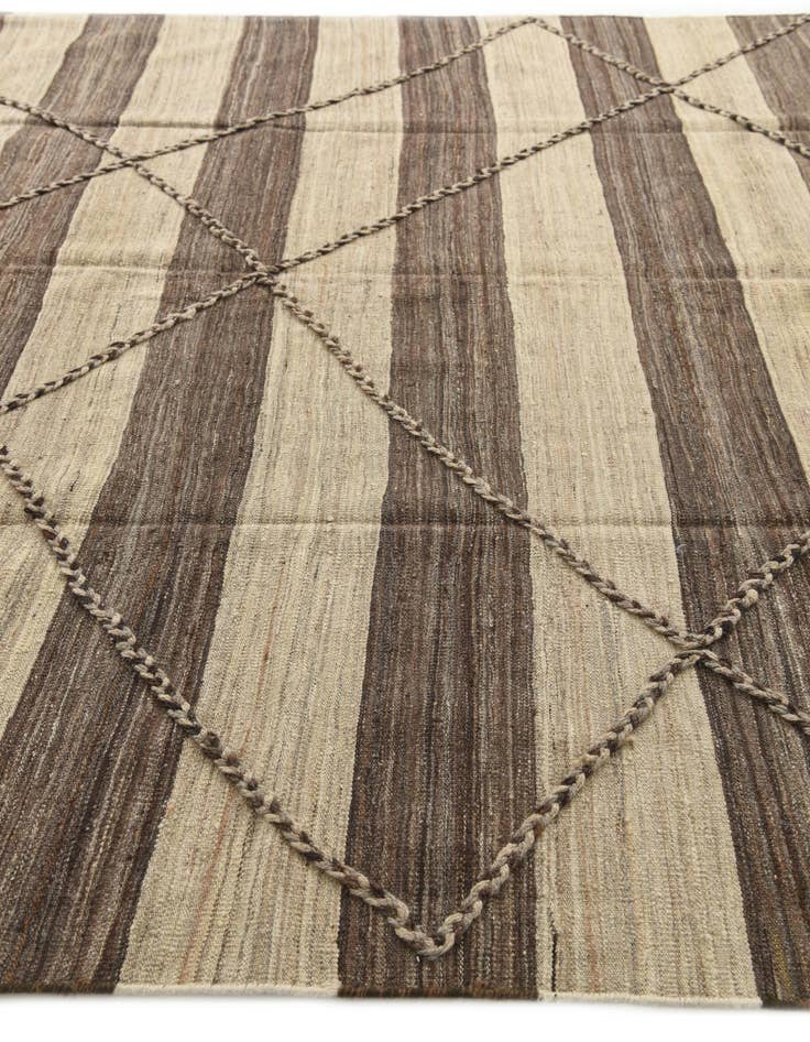 Detail image of  7' 8 x 10' 8  Hand Woven Kilim Modern Wool Rug