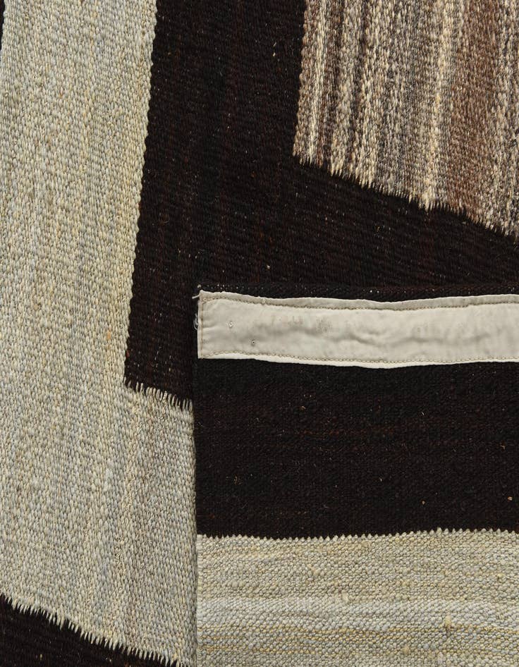 Detail image of  7' x 9' 9  Hand Woven Kilim Modern Wool Rug