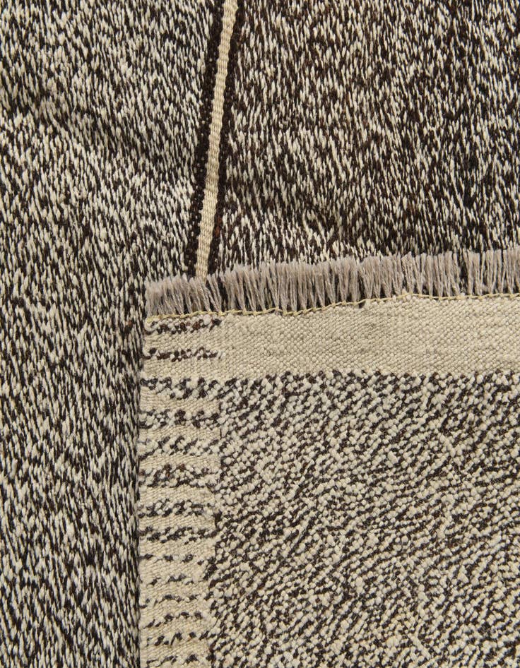 Detail image of  8' 9 x 9' 7  Hand Woven Kilim Modern Wool Rug