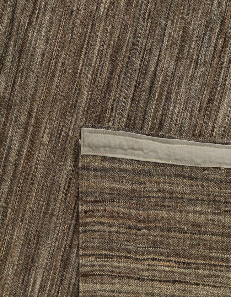 Detail image of  6' 9 x 9' 8  Hand Woven Kilim Modern Wool Rug