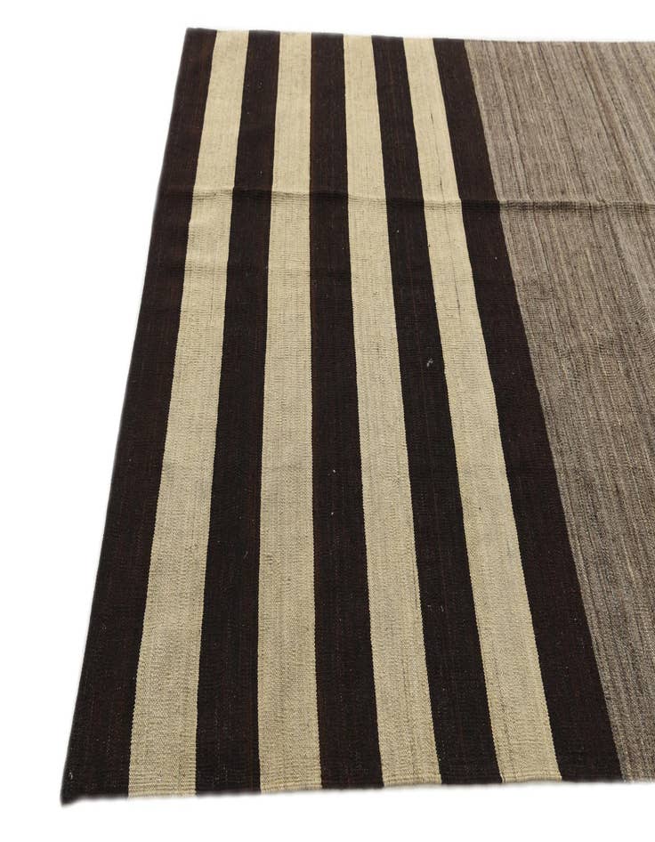 Detail image of  5' 9 x 7' 9  Hand Woven Kilim Modern Wool Rug