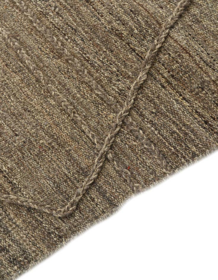Detail image of  6' 4 x 8' 3  Hand Woven Kilim Modern Wool Rug