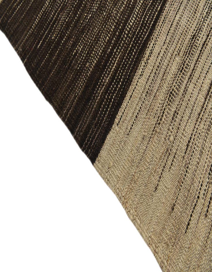 Detail image of  8' 2 x 9' 7  Hand Woven Kilim Modern Wool Rug