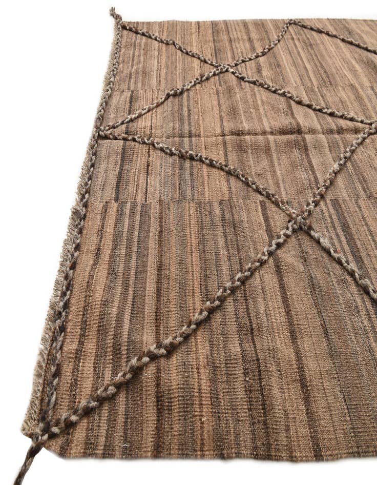 Detail image of  4' 3 x 5' 11  Hand Woven Kilim Modern Wool Rug