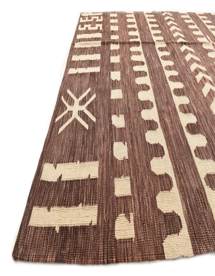 Detail image of  5' 9 x 7' 4  Hand Woven Kilim Modern Wool Rug
