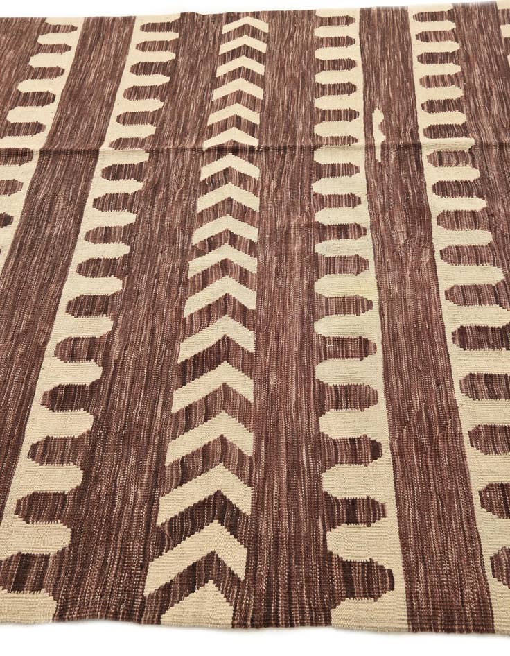Detail image of  5' 9 x 7' 4  Hand Woven Kilim Modern Wool Rug