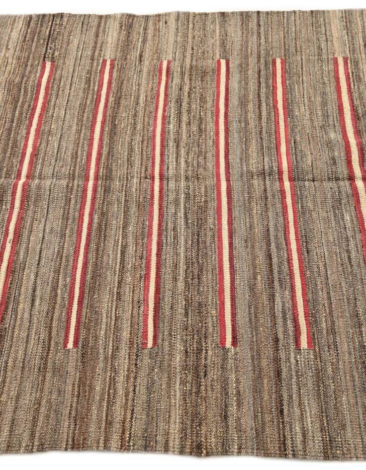 Detail image of  4' 2 x 5' 10  Hand Woven Kilim Modern Wool Rug