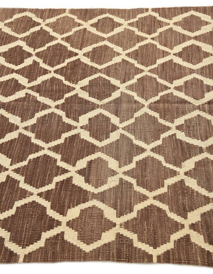 Detail image of  4' 2 x 6' 1  Hand Woven Kilim Modern Wool Rug