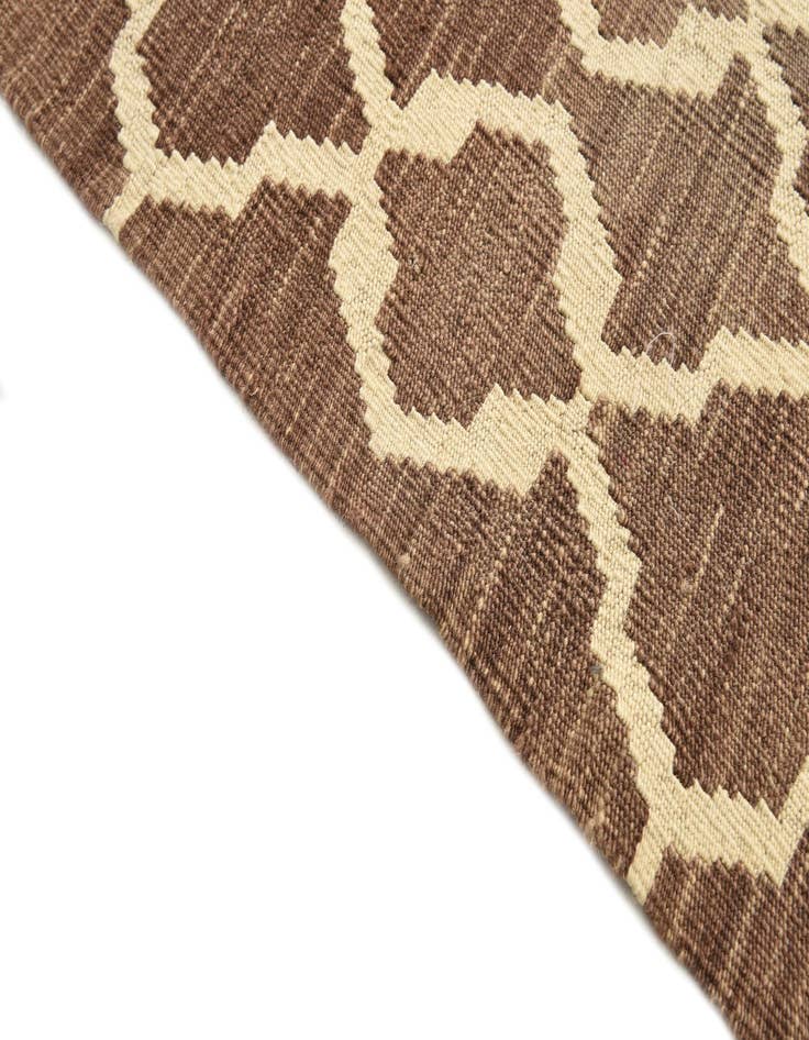 Detail image of  4' 2 x 6' 1  Hand Woven Kilim Modern Wool Rug