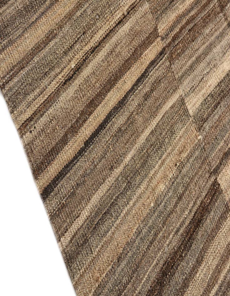 Detail image of  4' 3 x 5' 10  Hand Woven Kilim Modern Wool Rug