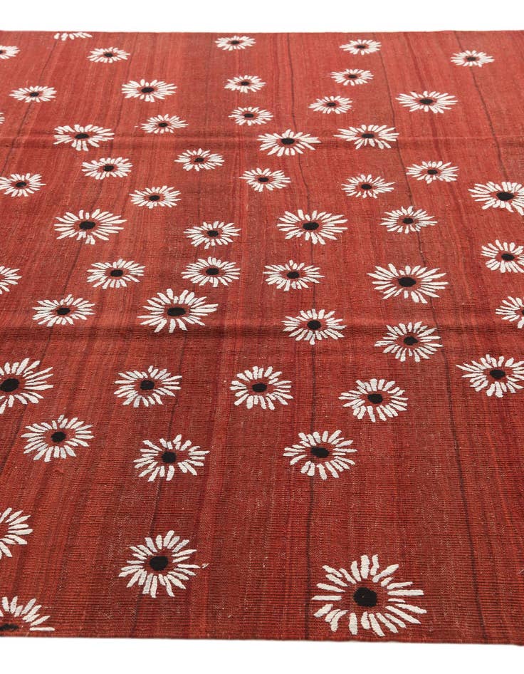 Detail image of  7' 3 x 9' 9  Hand Woven Kilim Modern Rug