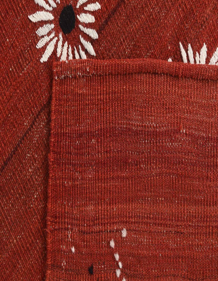 Detail image of  7' 3 x 9' 9  Hand Woven Kilim Modern Rug