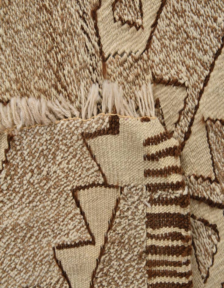 Detail image of  6' 6 x 9' 4  Hand Woven Kilim Modern Wool Rug