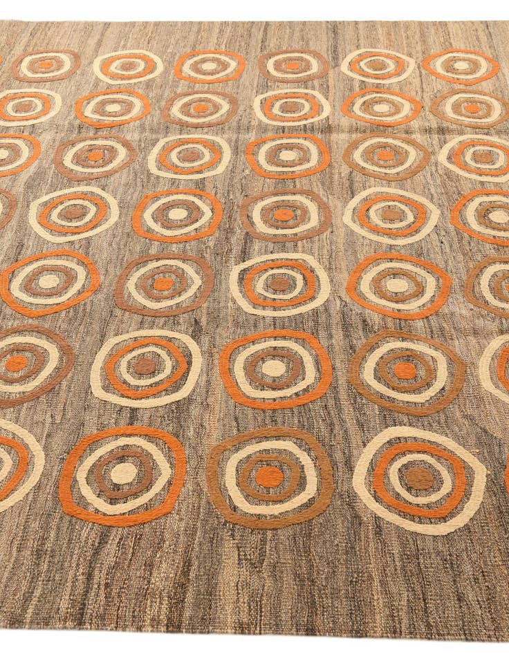 Detail image of  6' 11 x 9' 8  Hand Woven Kilim Modern Rug