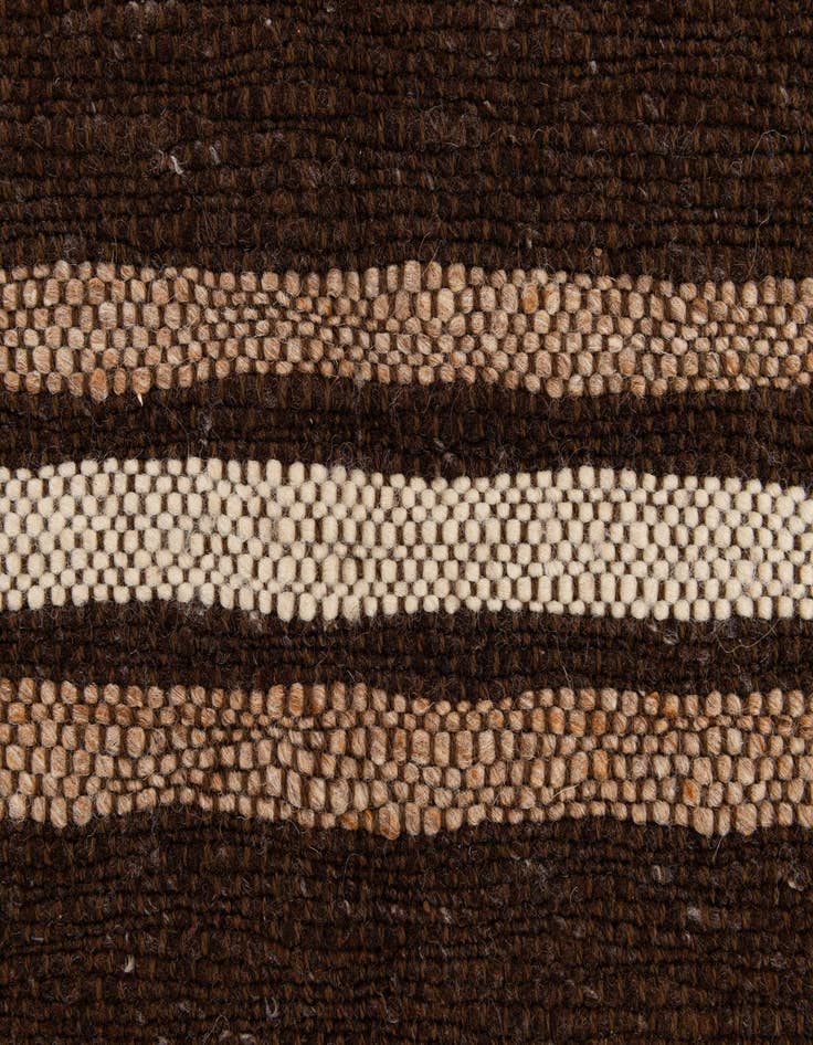 Detail image of  5' 4 x 8' 9  Hand Woven Kilim Wool Rug