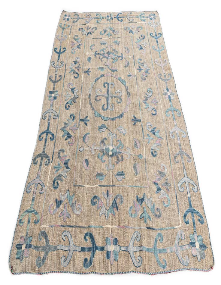 Detail image of  5' 6 x 7' 6  Hand Woven Kilim Suzani Wool Rug