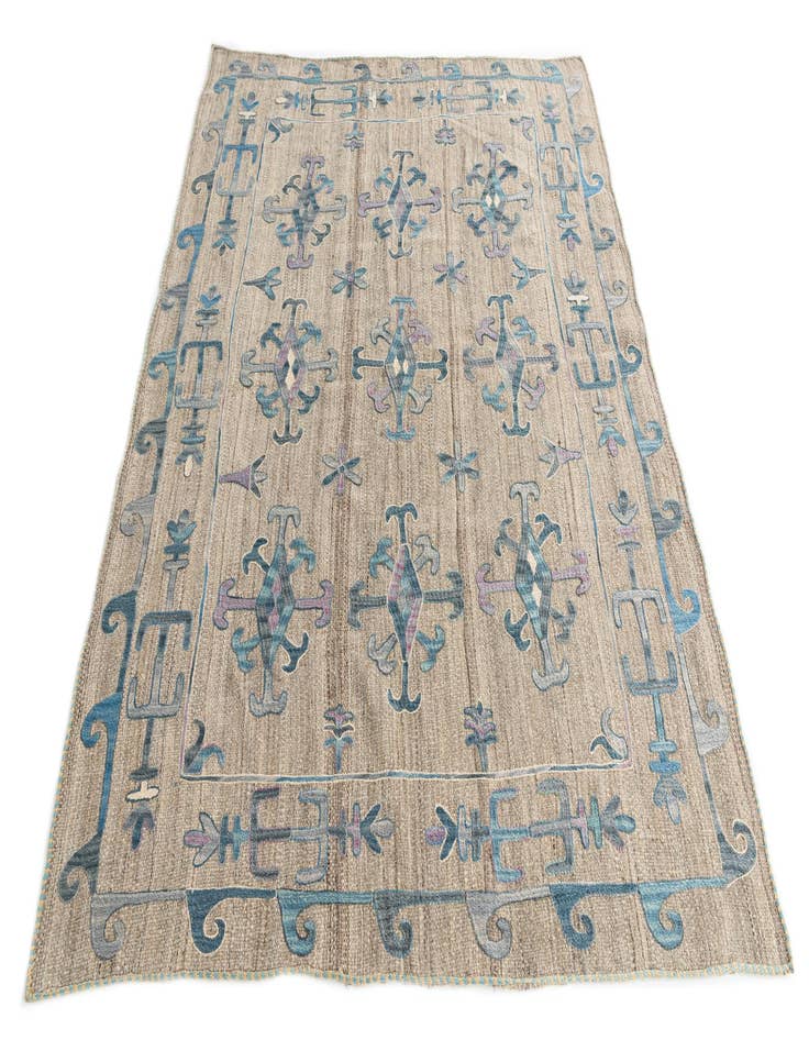 Detail image of  5' 7 x 6' 9  Hand Woven Kilim Suzani Wool Rug