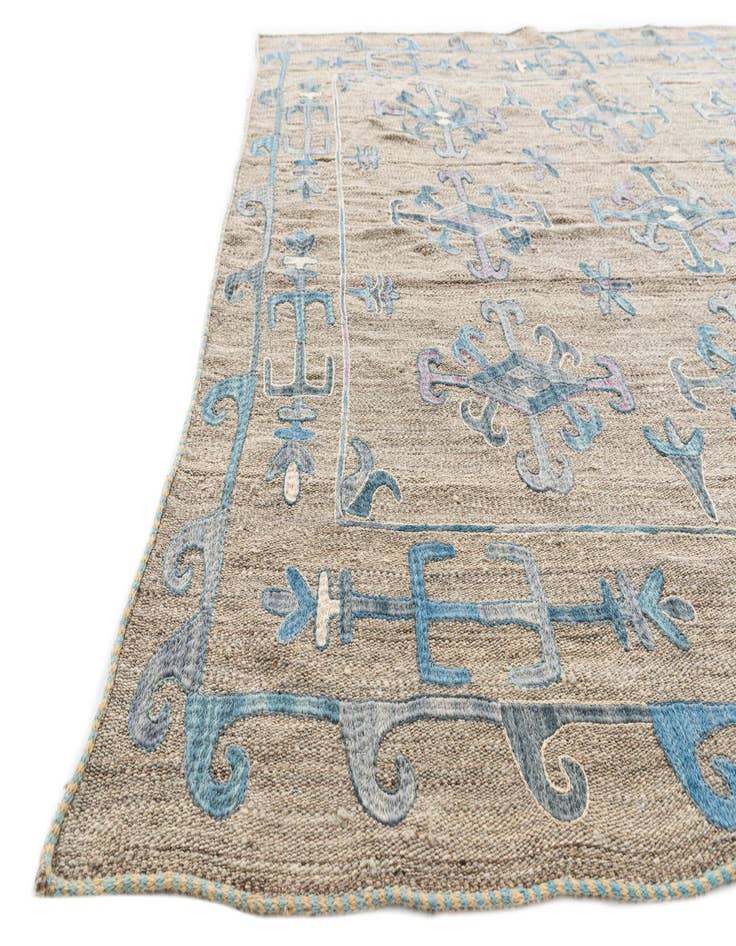 Detail image of  5' 7 x 6' 9  Hand Woven Kilim Suzani Wool Rug