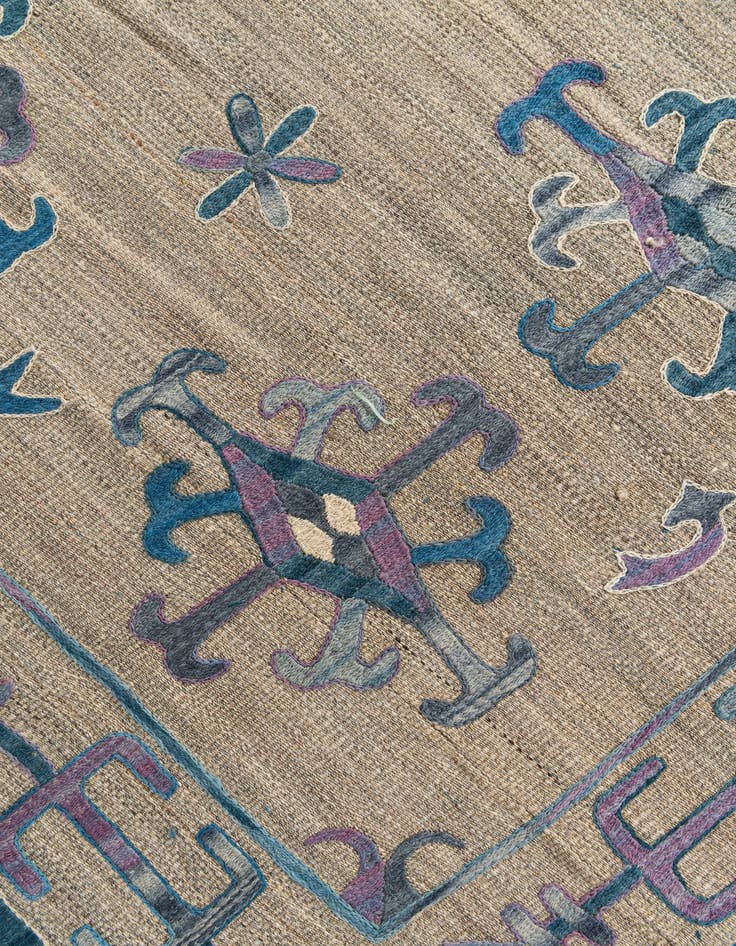 Detail image of  5' 8 x 7'  Hand Woven Kilim Suzani Wool Rug