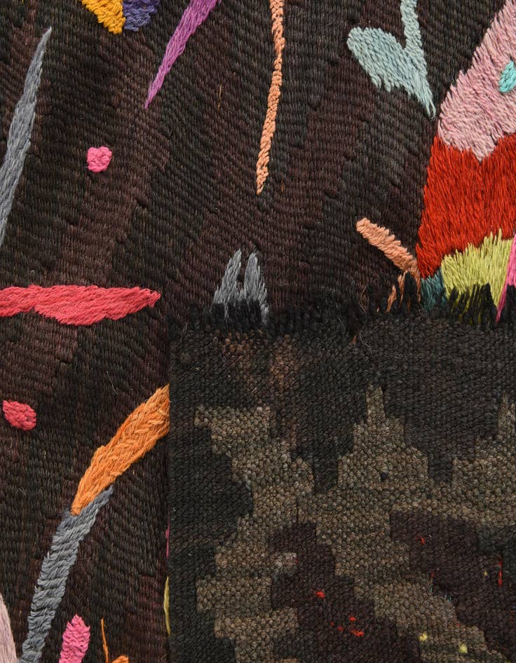 Detail image of  5' x 6' 2  Hand Woven Kilim Suzani Wool Rug