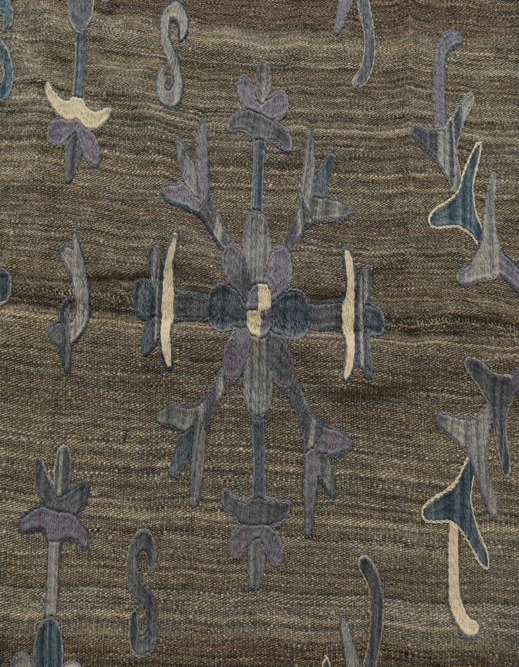 Detail image of  4' 7 x 6' 7  Hand Woven Kilim Suzani Wool Rug