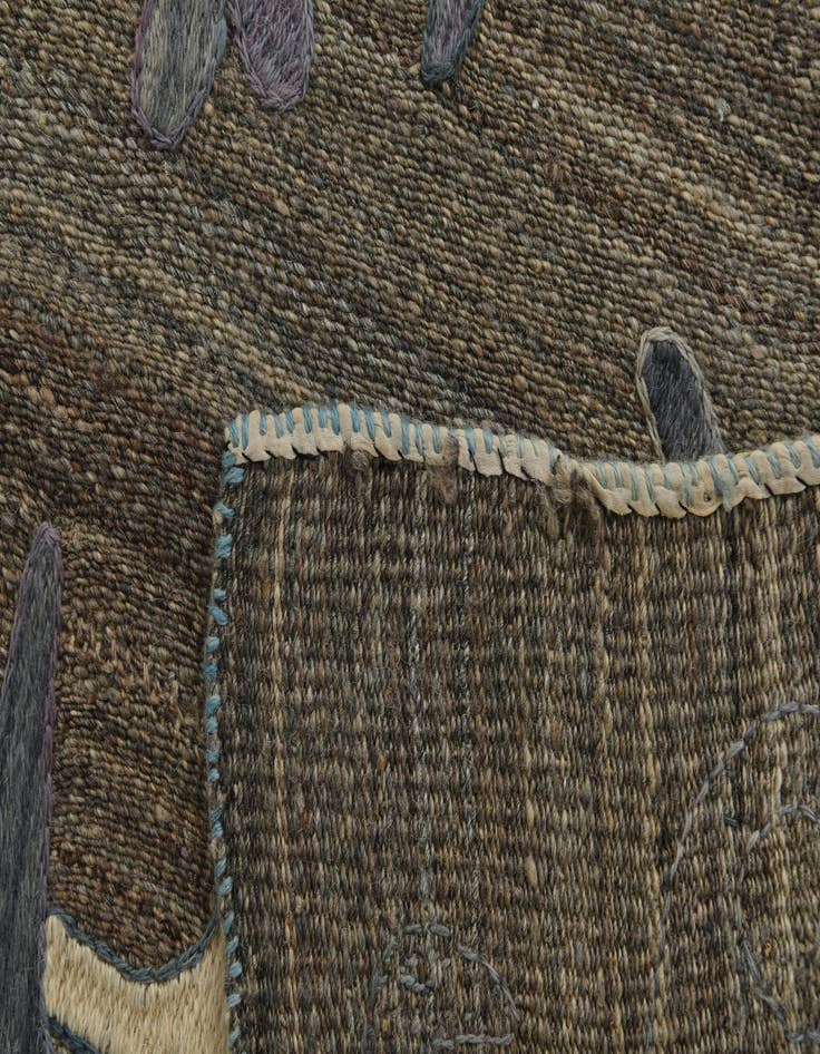 Detail image of  4' 7 x 6' 7  Hand Woven Kilim Suzani Wool Rug